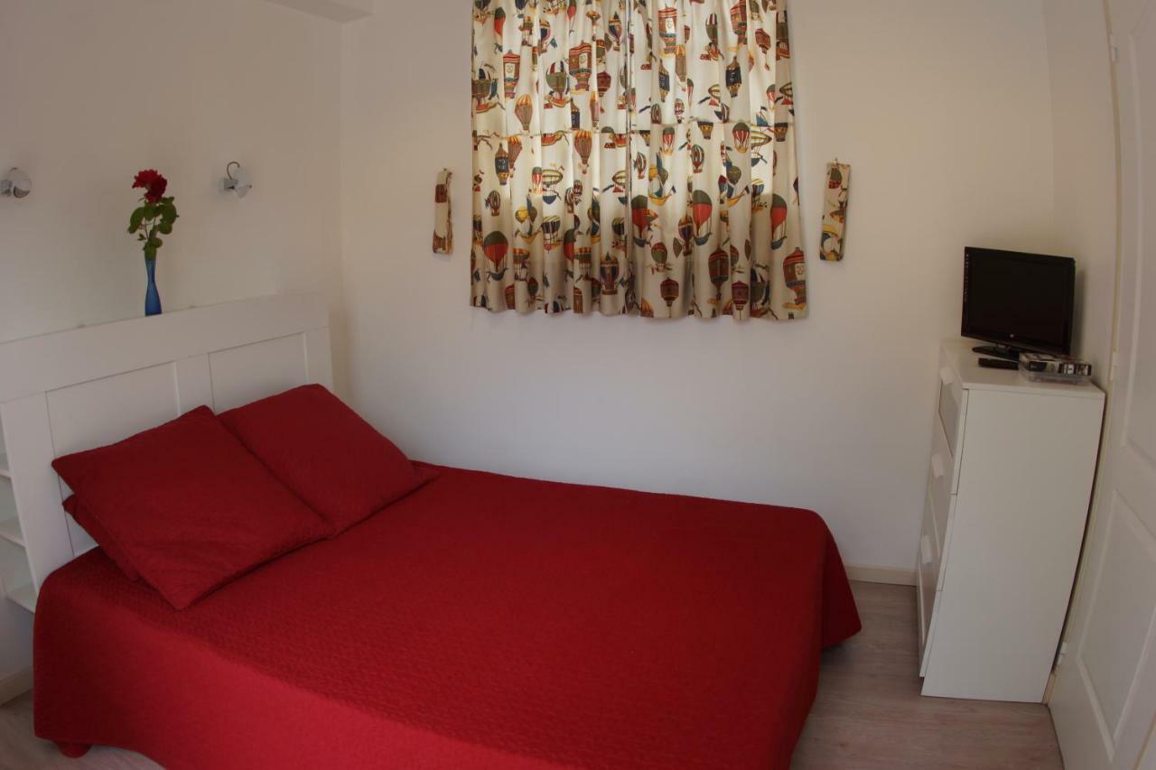 Le Petit Nid Villa Neuille-le-Lierre Ngoại thất bức ảnh